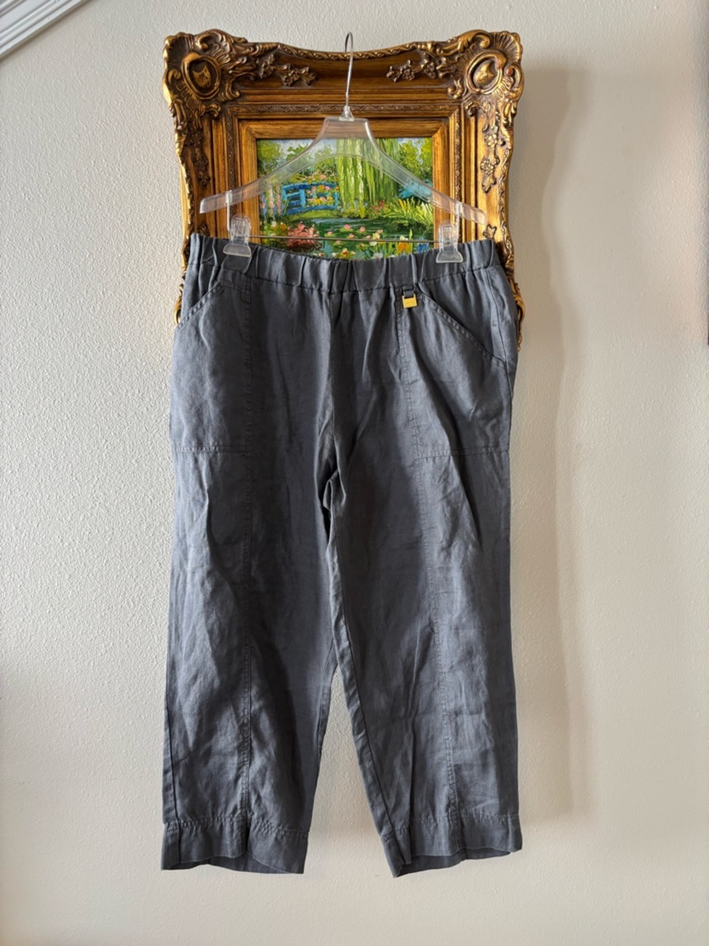 Ellen Tracy Gray Linen Capris
